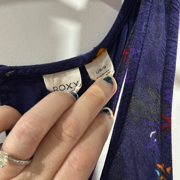 Roxy Floral Print Dress with Cut Out Back - Picture 3 of 7